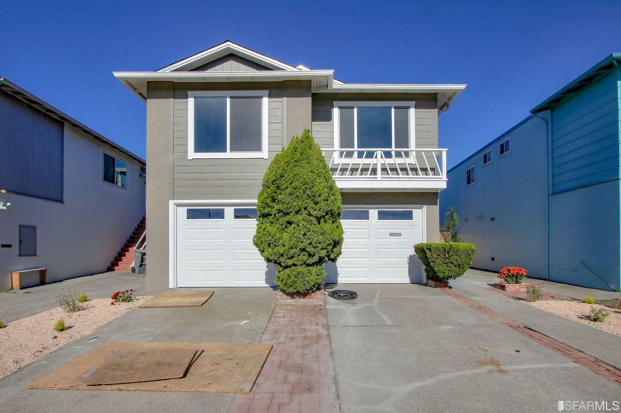 Property Photo:  139 Catalina Avenue  CA 94044 