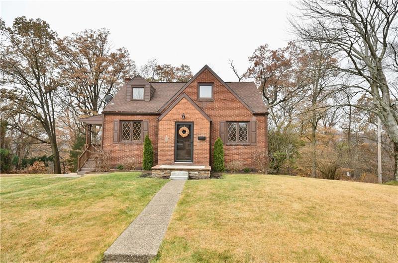 Property Photo: 99 Hillendale Rd PA 15237