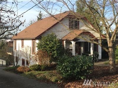 Property Photo:  1523  Lake Avenue S  WA 98055 