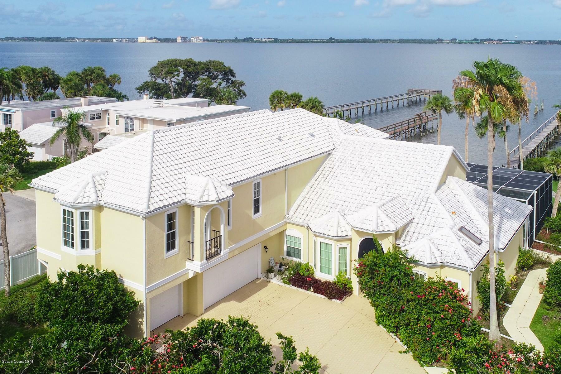 Property Photo:  247 Seaview Street  FL 32951 