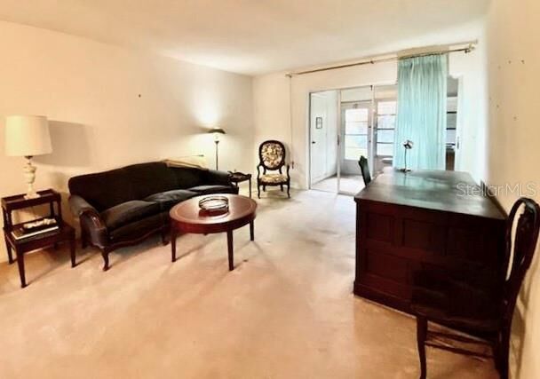 Property Photo:  1669 S Lake Avenue 2  FL 33756 
