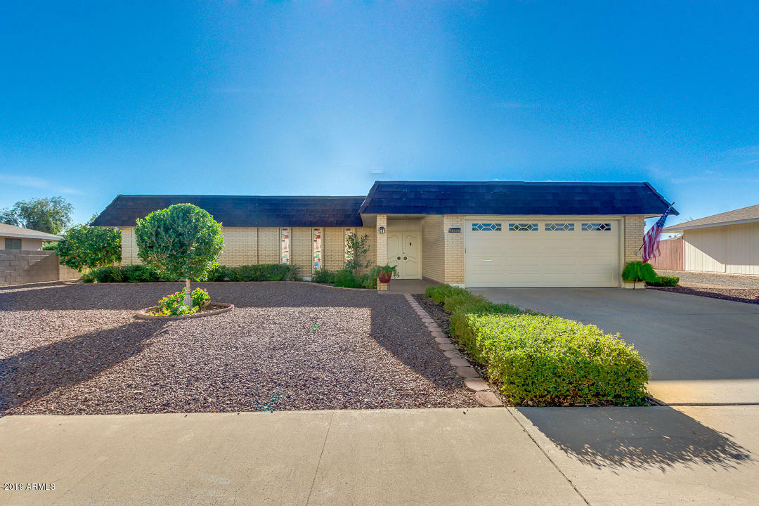 Property Photo: 10526 W Bellarose Drive AZ 85351