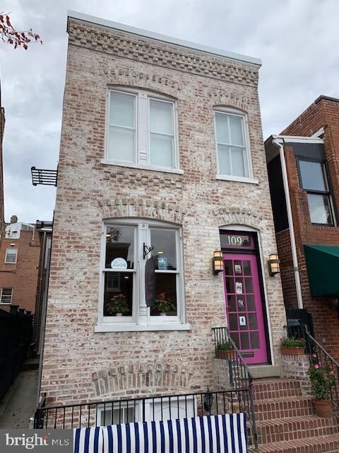 Property Photo:  109 Columbus S B  VA 22314 