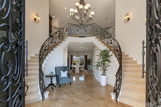 Property Photo: 3 Calle Ameno CA 92672