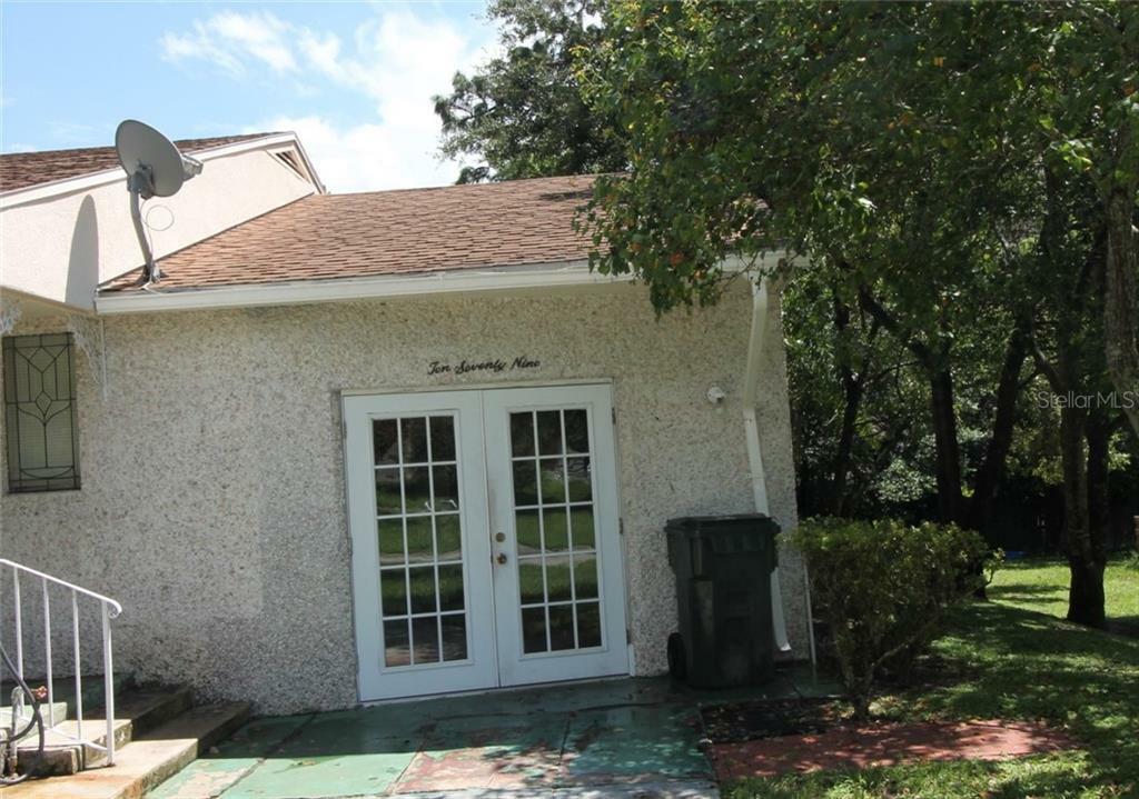 Property Photo:  1079 W Magnolia Street  FL 34711 