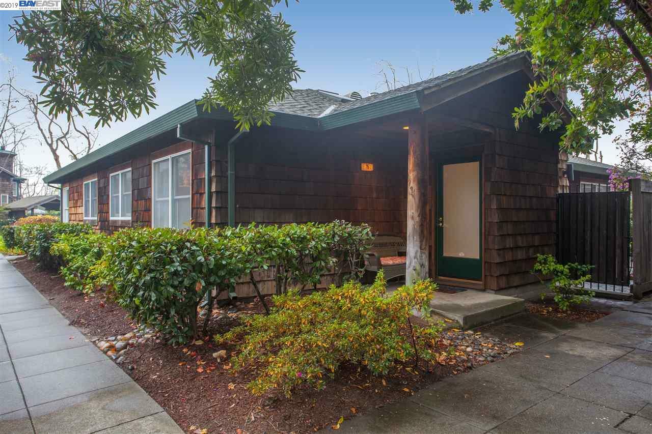 Property Photo:  503 Centre Ct  CA 94502 