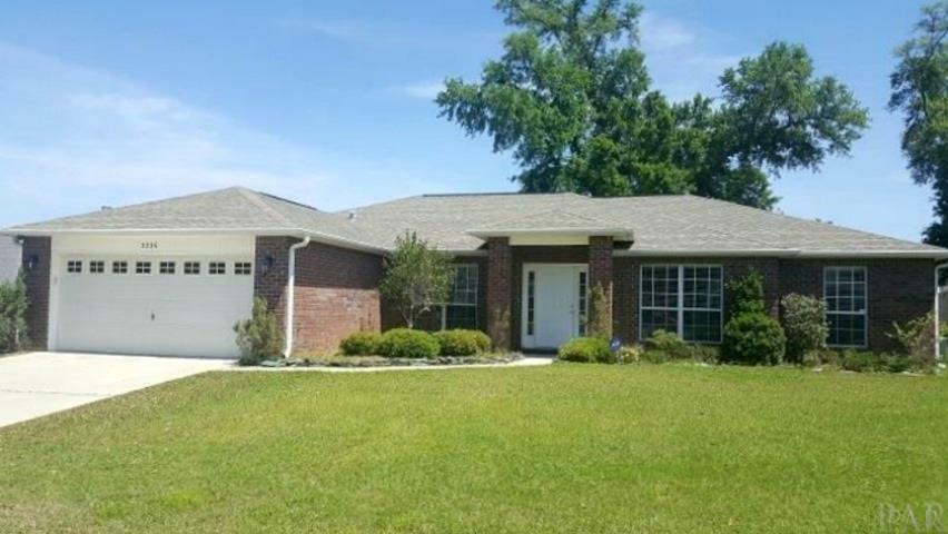 Property Photo:  3226 Moss Pt Ln  FL 32533 
