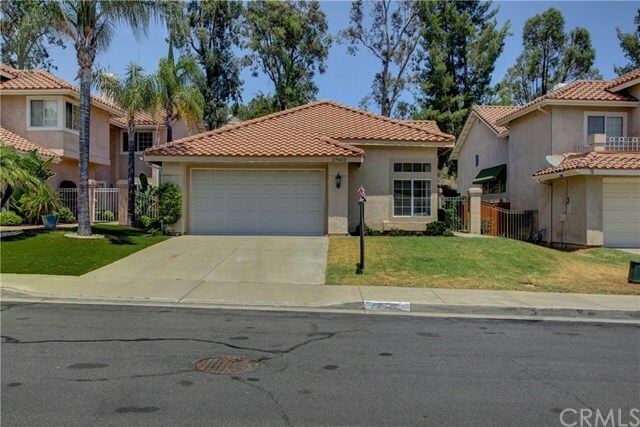 Property Photo:  23832 Castinette Way  CA 92562 