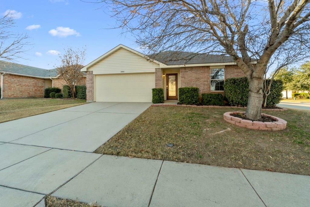 Property Photo:  14041 Coyote Trail  TX 76052 