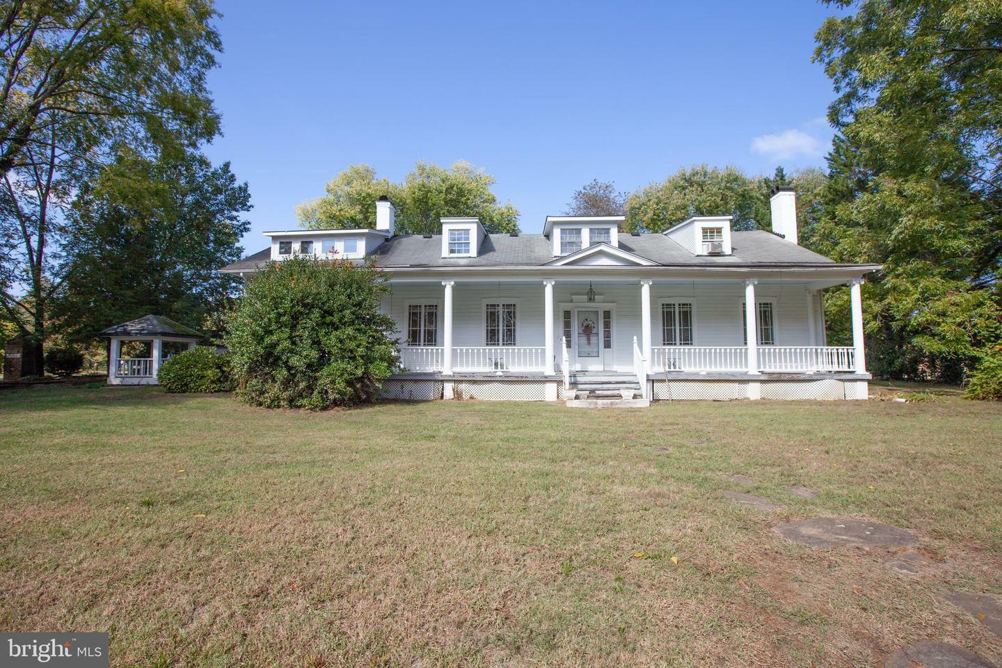 Property Photo:  219 Ingleside Drive  VA 22405 