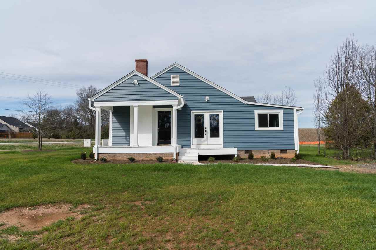 Property Photo:  1101 Old Georgia Road  SC 29376 