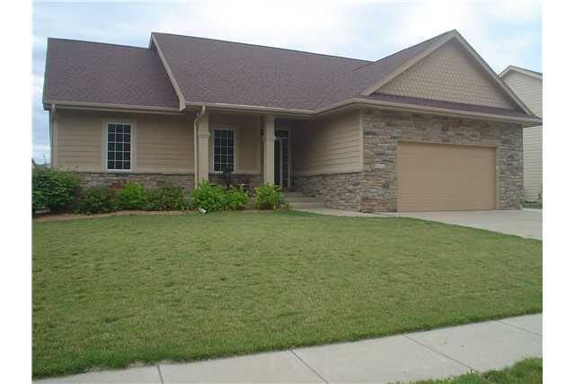 Property Photo:  3112 SW Meadow Ridge Drive  IA 50023 