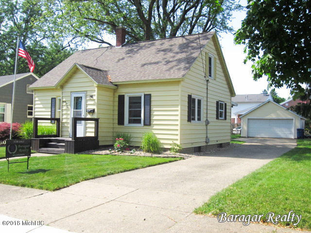 Property Photo:  3509 Curtis Street  MI 49426 