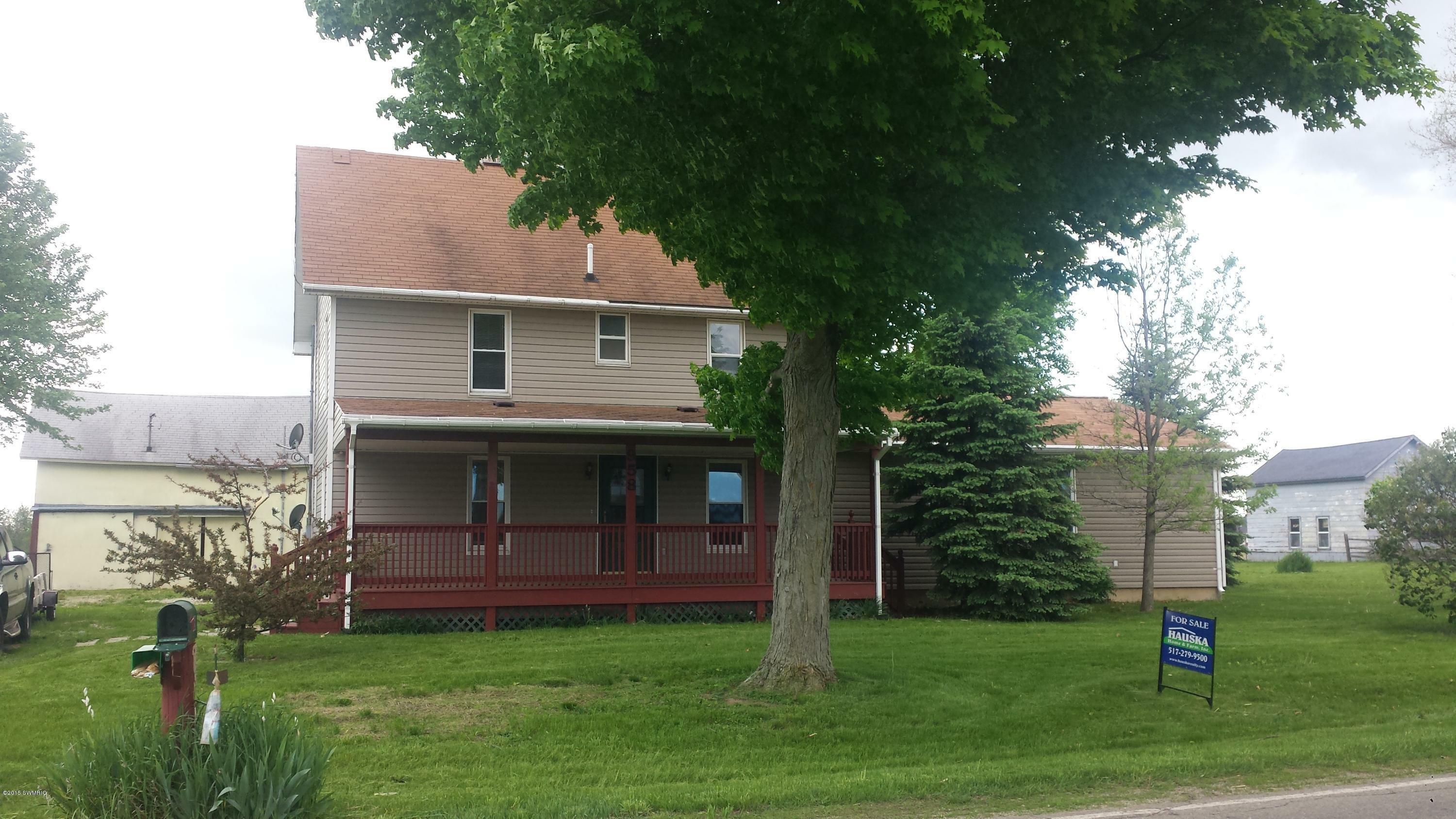 Property Photo:  958 S Fremont Road  MI 49255 