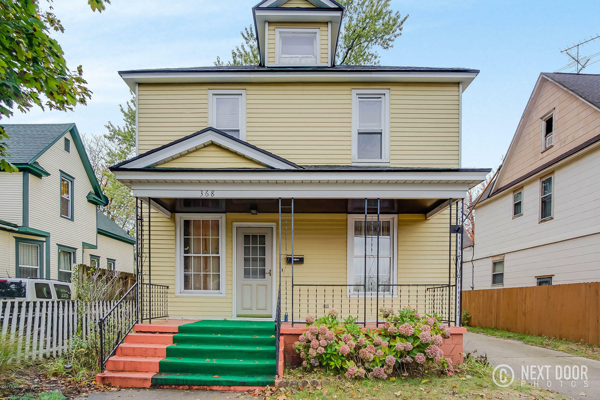 Property Photo: 368 Pine Avenue MI 49423