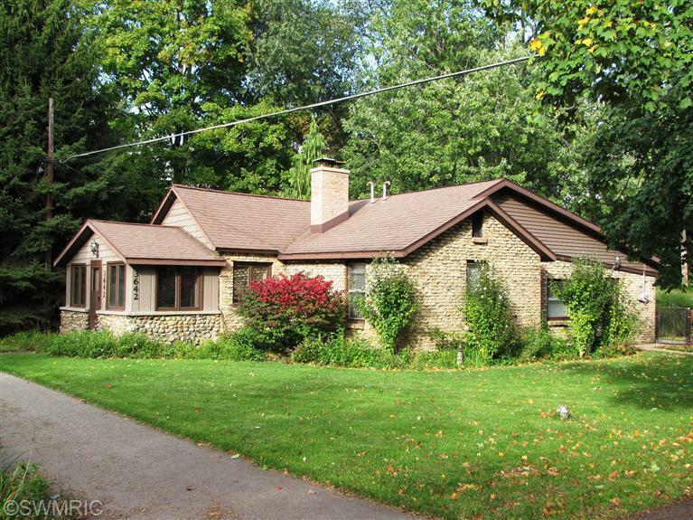 Property Photo:  3642 N Lakeshore Drive  MI 49424 