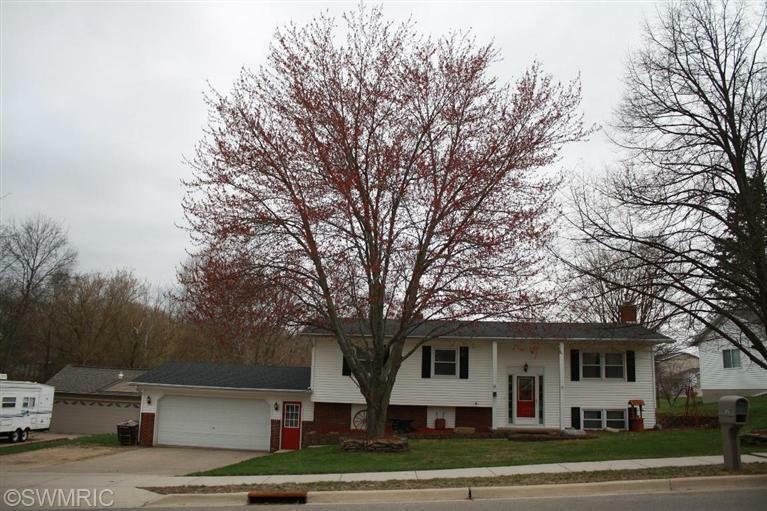 Property Photo:  573 Grape Street  MI 48875 