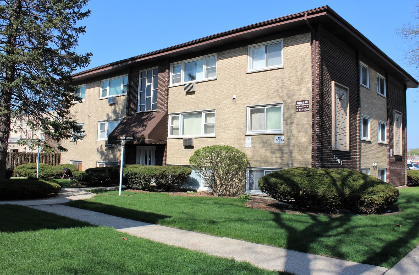 Property Photo:  8504 45th Place Gc  IL 60534 