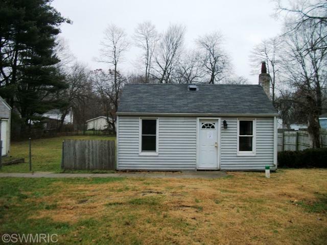 Property Photo:  1017 George  MI 49120 