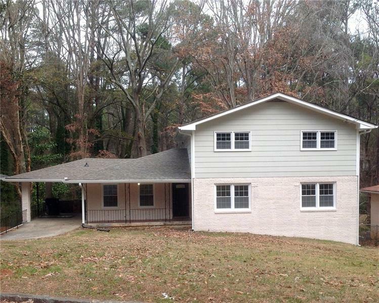 Property Photo: 2717 Hedgewood Drive NW 30311