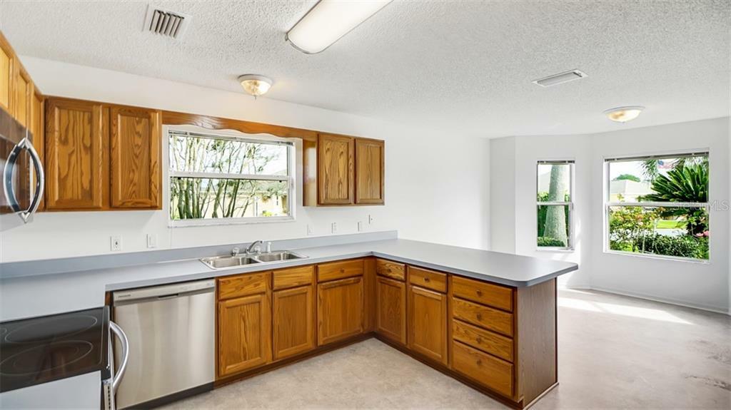 Property Photo: 1846 Madero Drive FL 32159