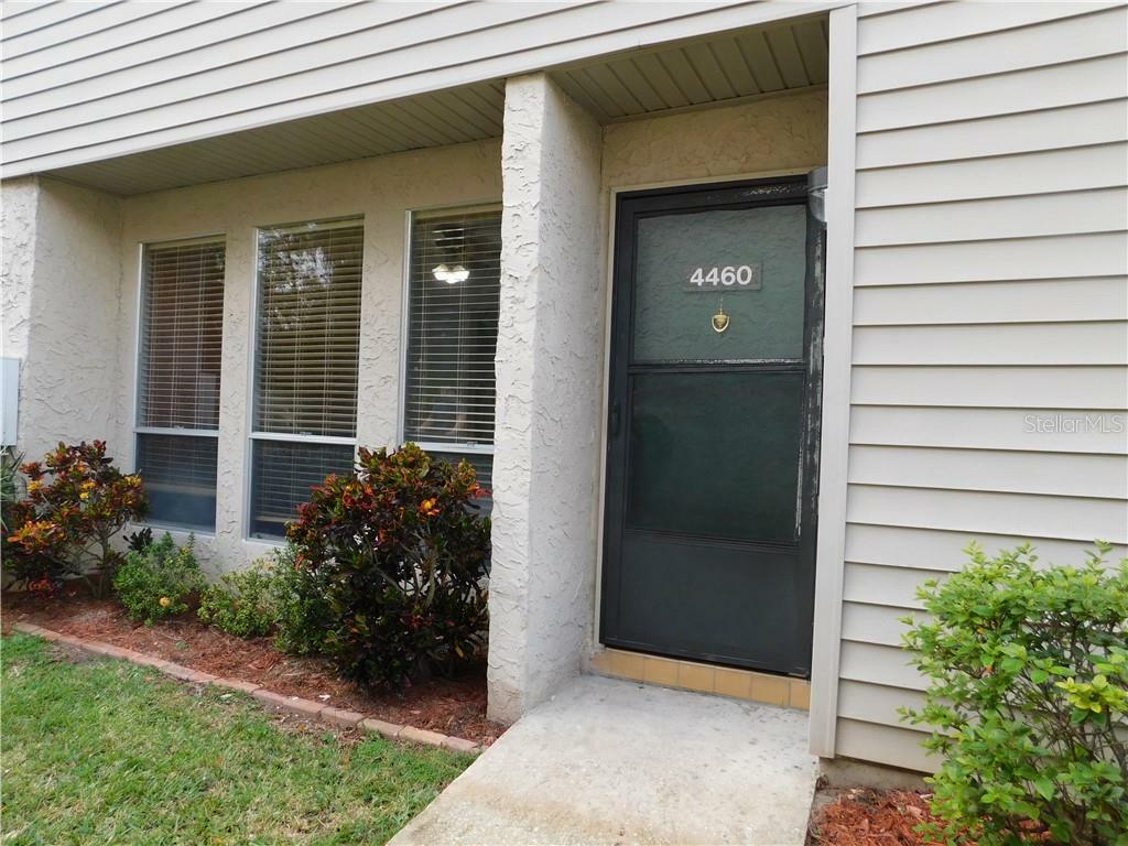 Property Photo:  4460 Sandner Drive 3152  FL 34243 