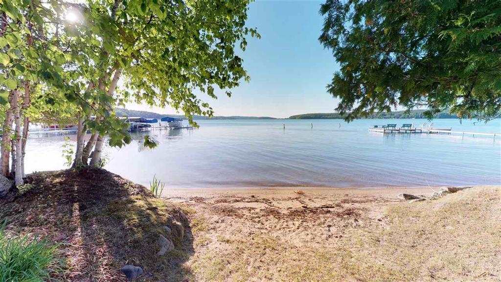 Property Photo: 04060 Wildwood Drive MI 49712