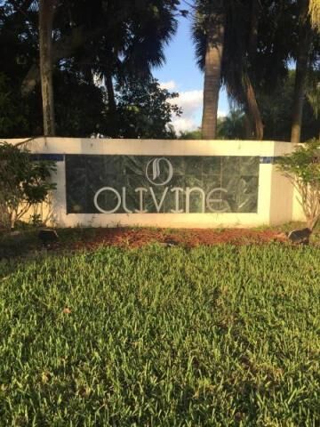 Property Photo:  3827 Coral Tree Circle 3827  FL 33073 