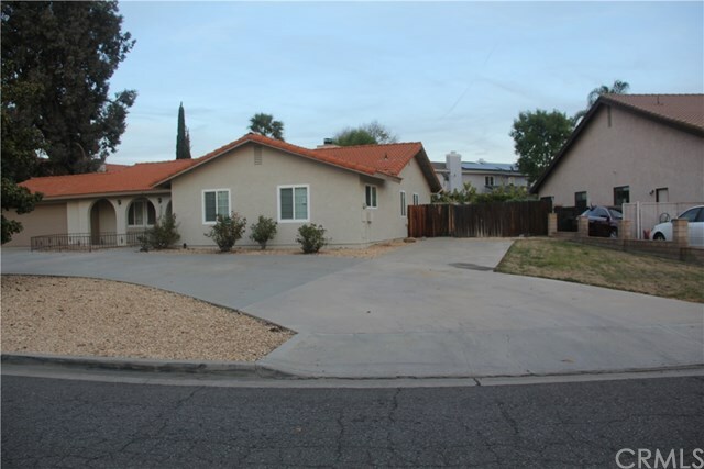 Property Photo:  30130 Cove View Street  CA 92587 