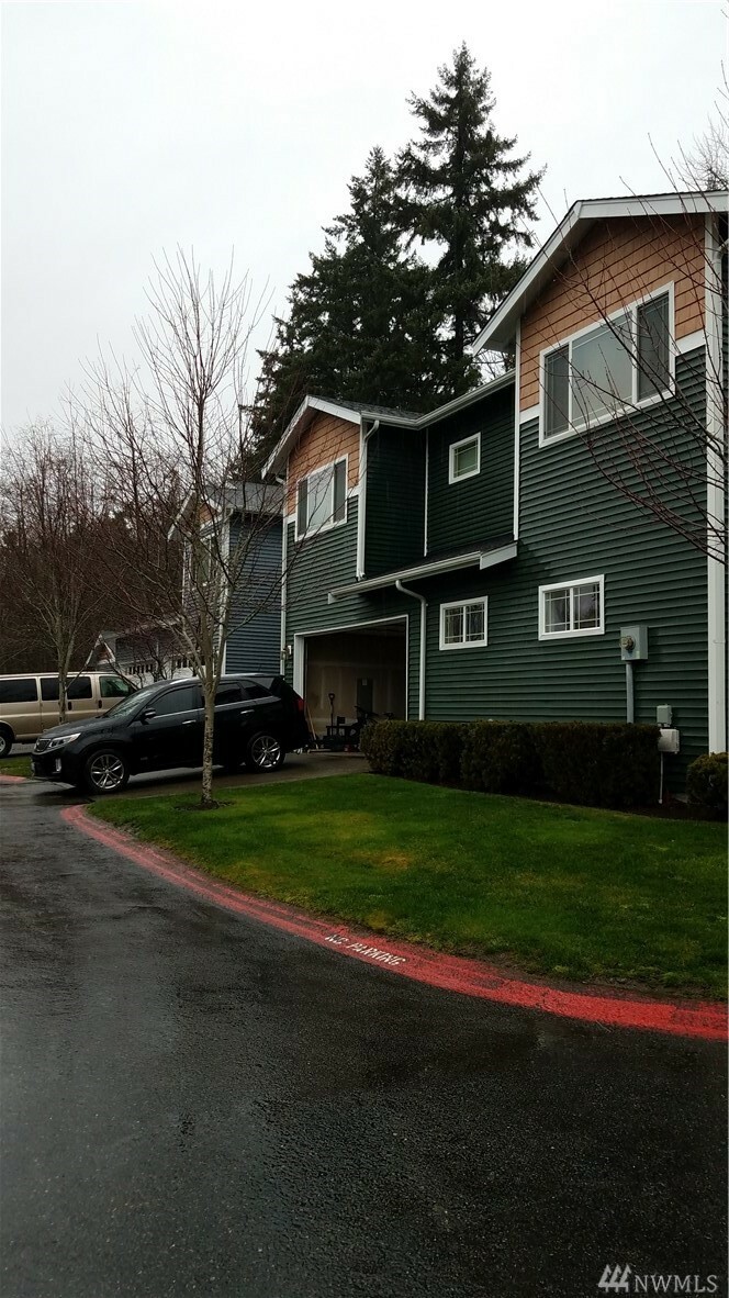 Property Photo:  6535 127th St Ct E 31  WA 98373 