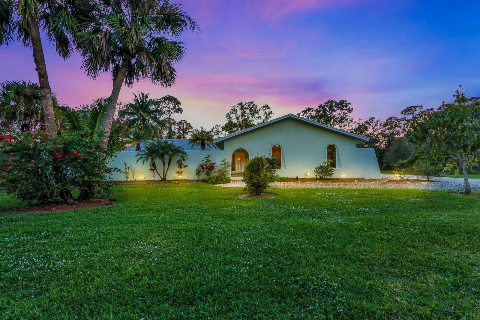 Property Photo: 10046 175th Road N FL 33478