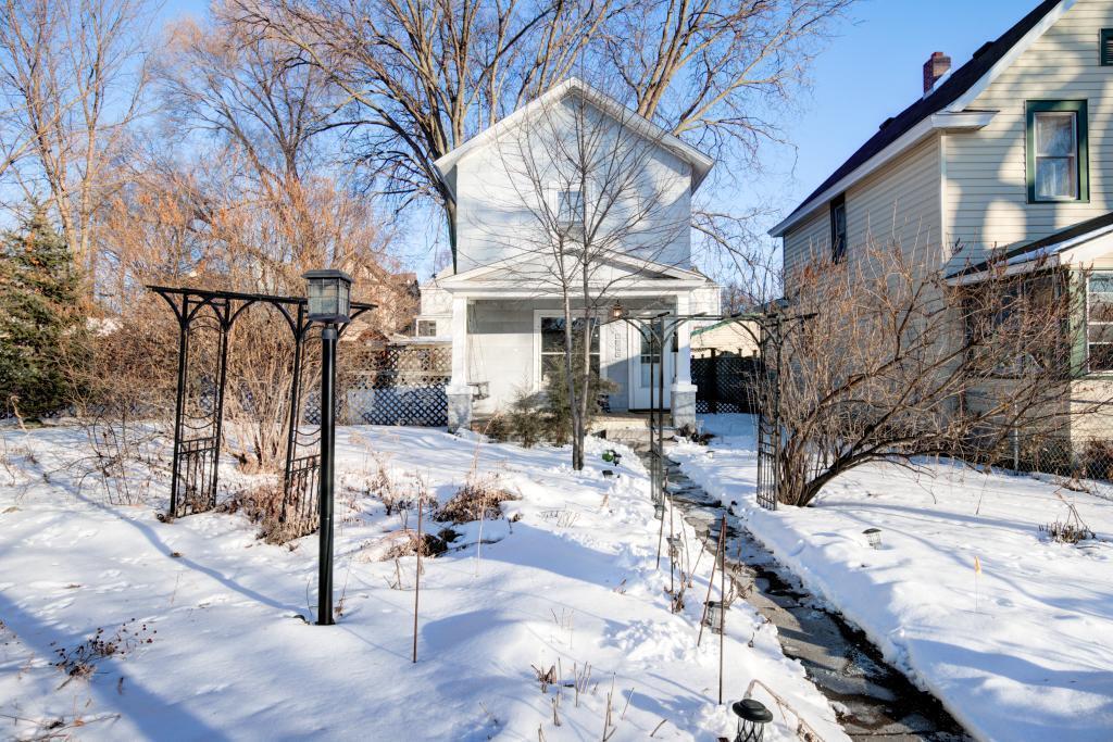Property Photo: 3033 14th Avenue S MN 55407