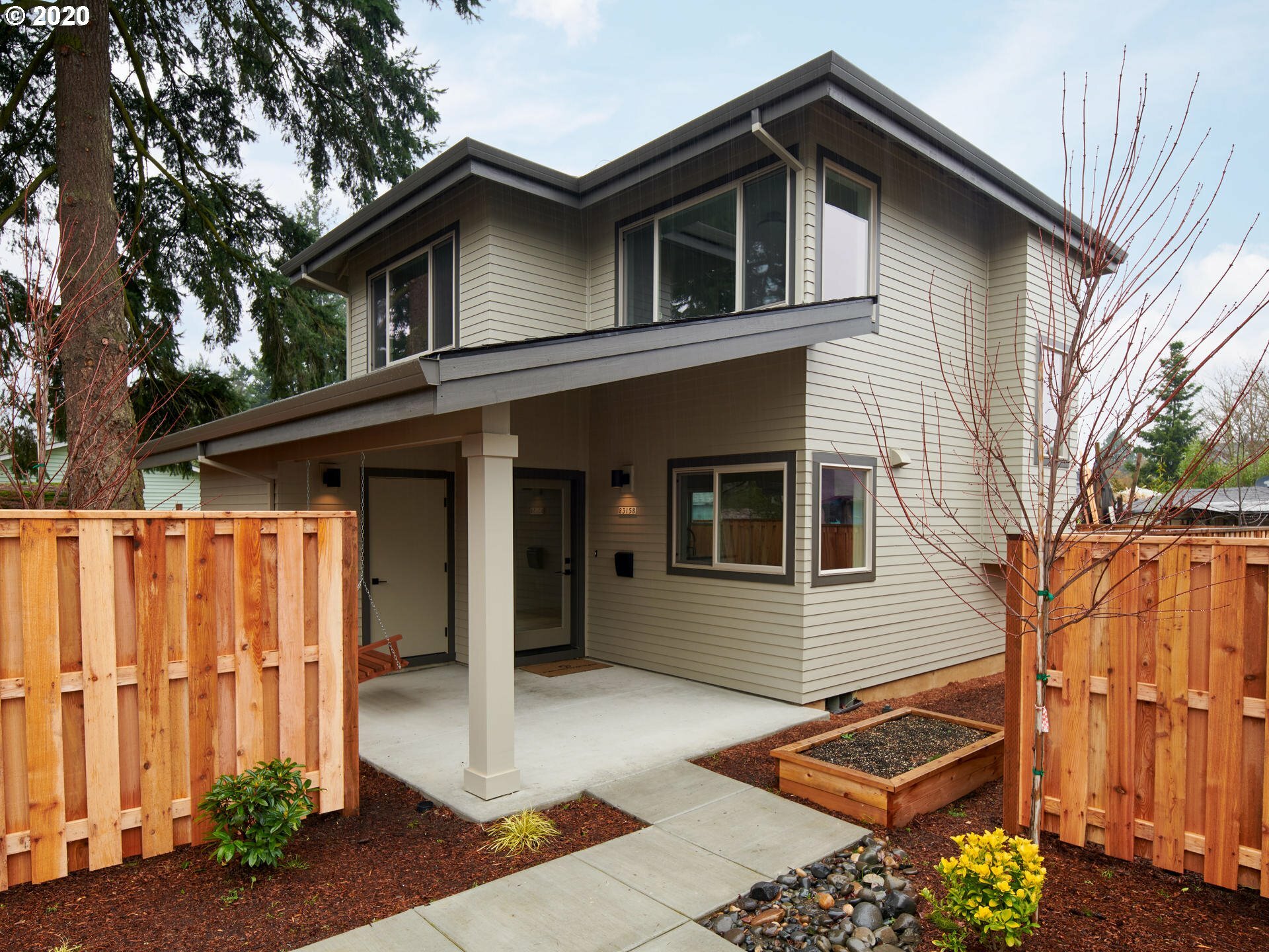 Property Photo:  8315 SE 64th Ave B  OR 97206 