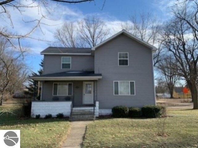 Property Photo:  429 Michigan Avenue  MI 48880 