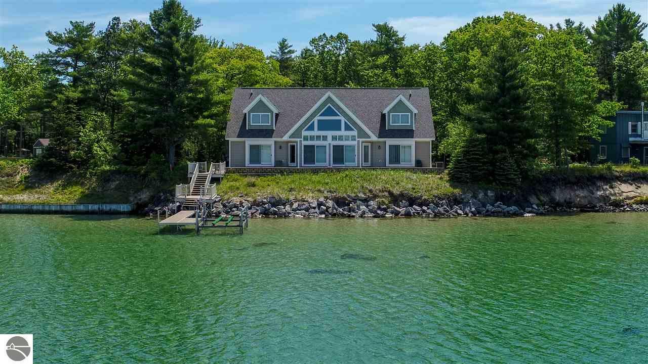 Property Photo: 10069 Kay Ray Road MI 49690