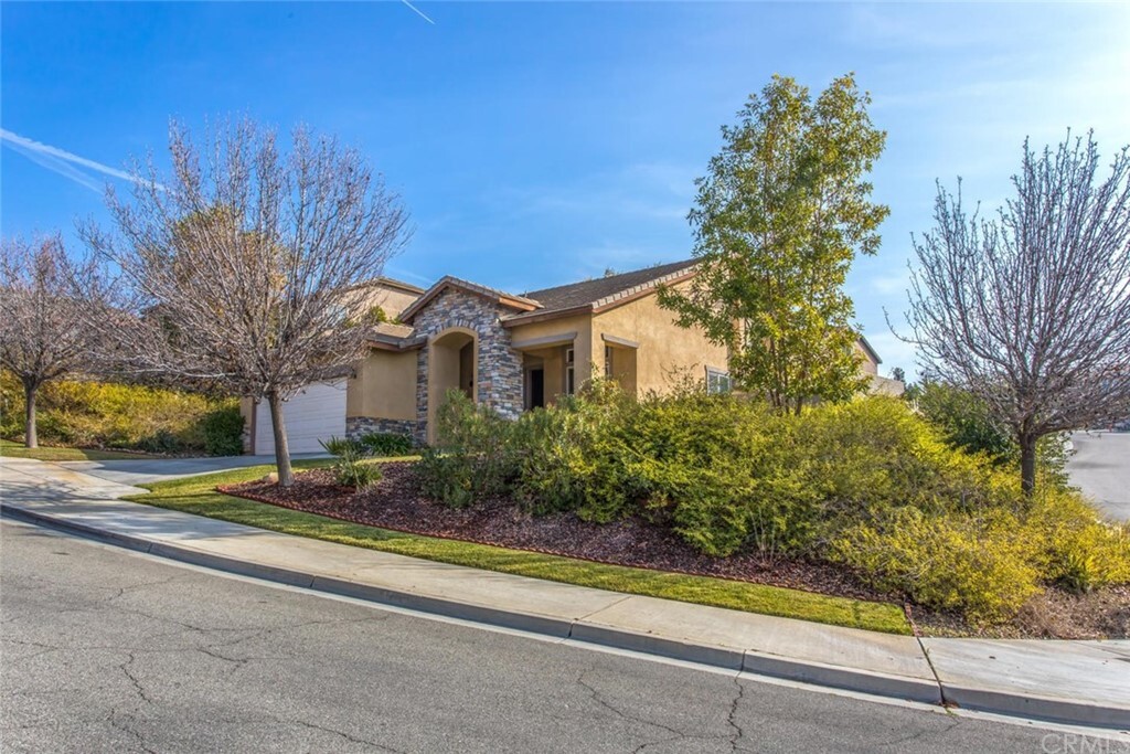 Property Photo: 7439 Sequoia Lane CA 92346