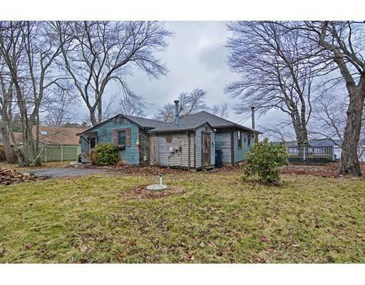 Property Photo:  9 King Philip Road  MA 02766 