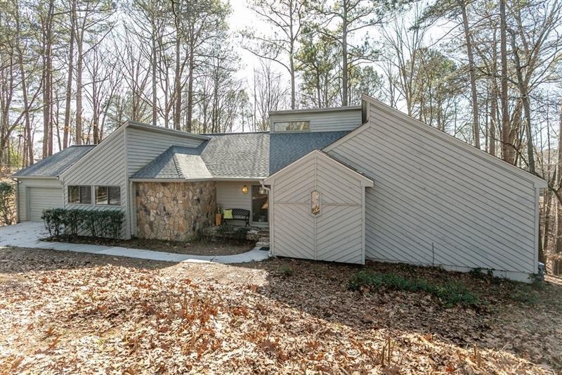 Property Photo:  320 Spyglass Bluff   30022 