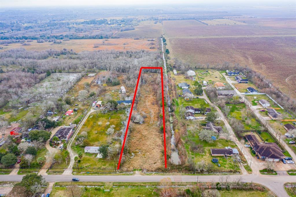 Property Photo: 9031 County Road 887 TX 77578