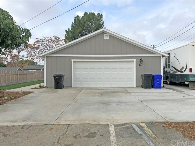 Property Photo:  207 Sierra Place  CA 91786 