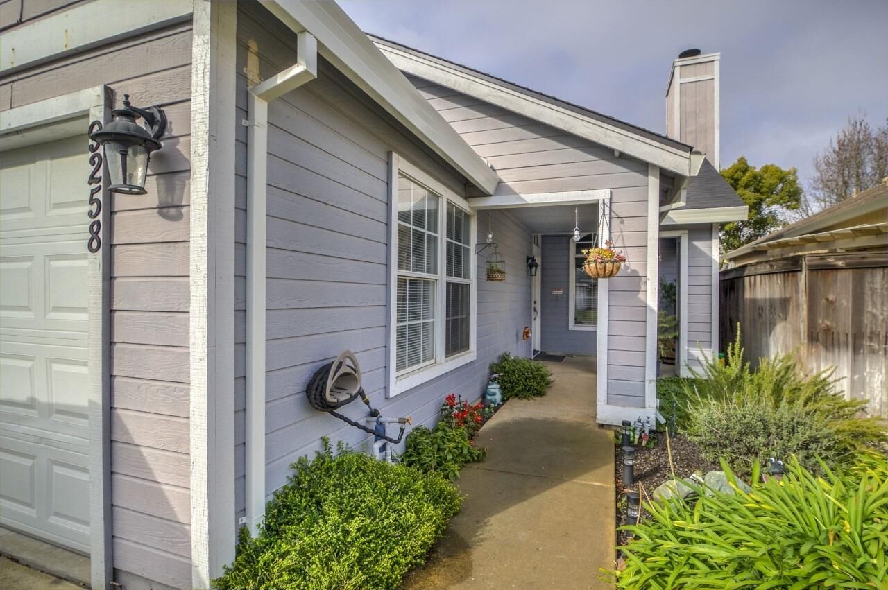 Property Photo:  9258 Guillermina Court  CA 95758 