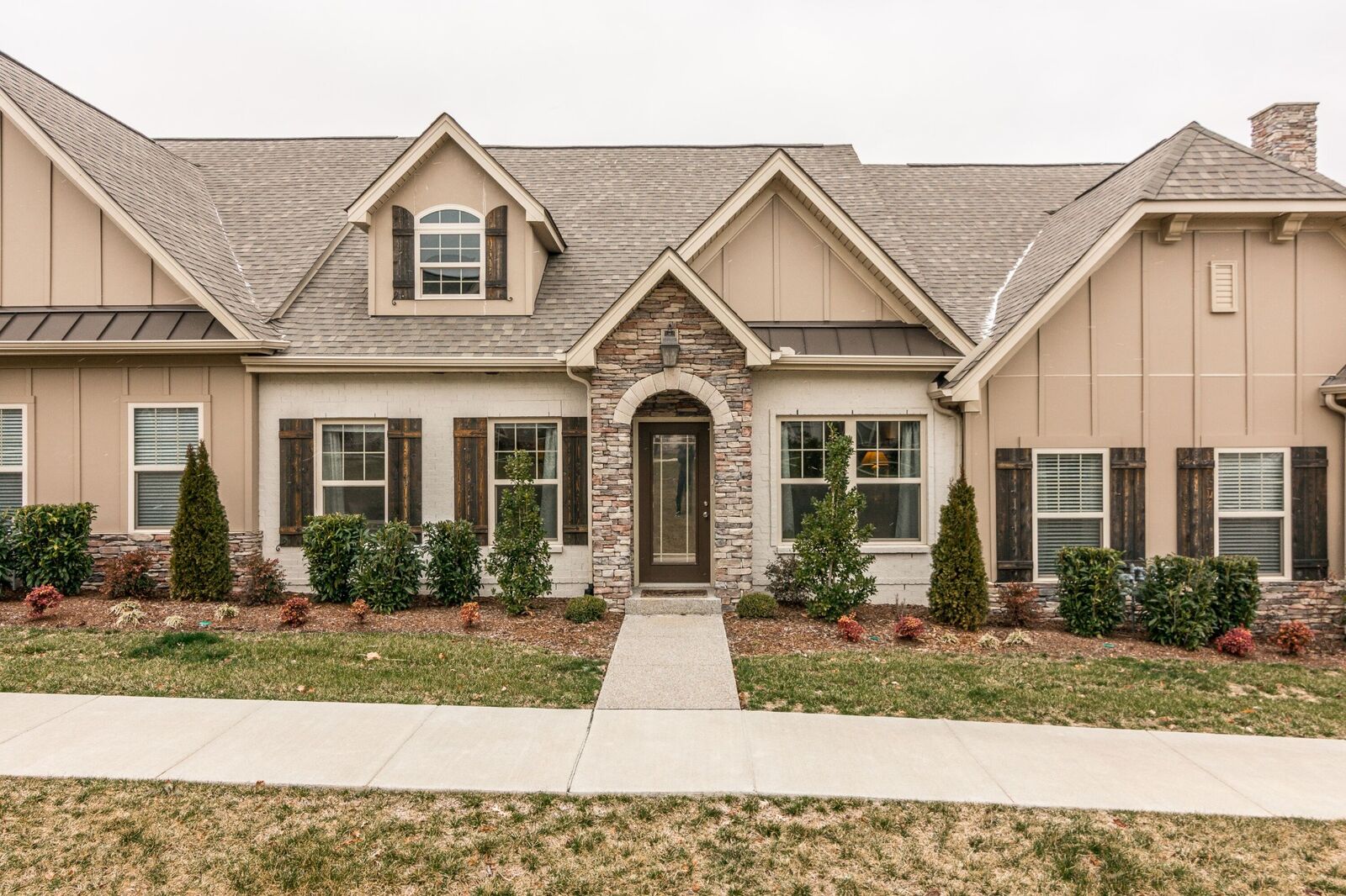 Property Photo:  285 Chancery Dr  TN 37066 