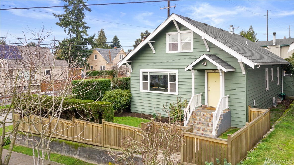 216 NW 67th Street  Seattle WA 98117 photo