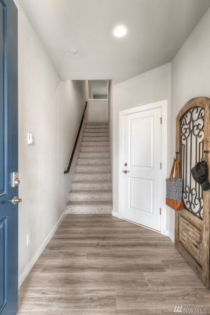 Property Photo: 1621 Seattle Hill Rd 43 WA 98012