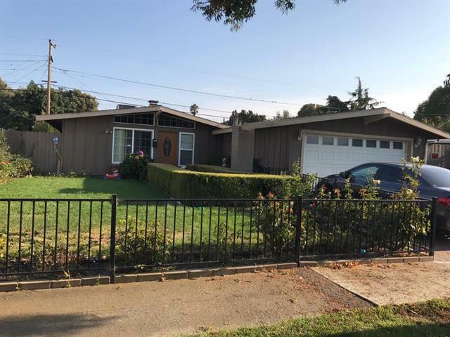 Property Photo: 1150 Pecos Way CA 94089
