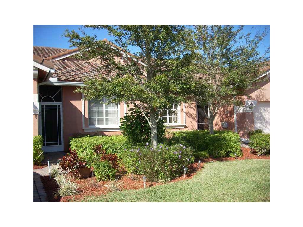 Property Photo:  6455 Oxford Circle 102B  FL 32966 