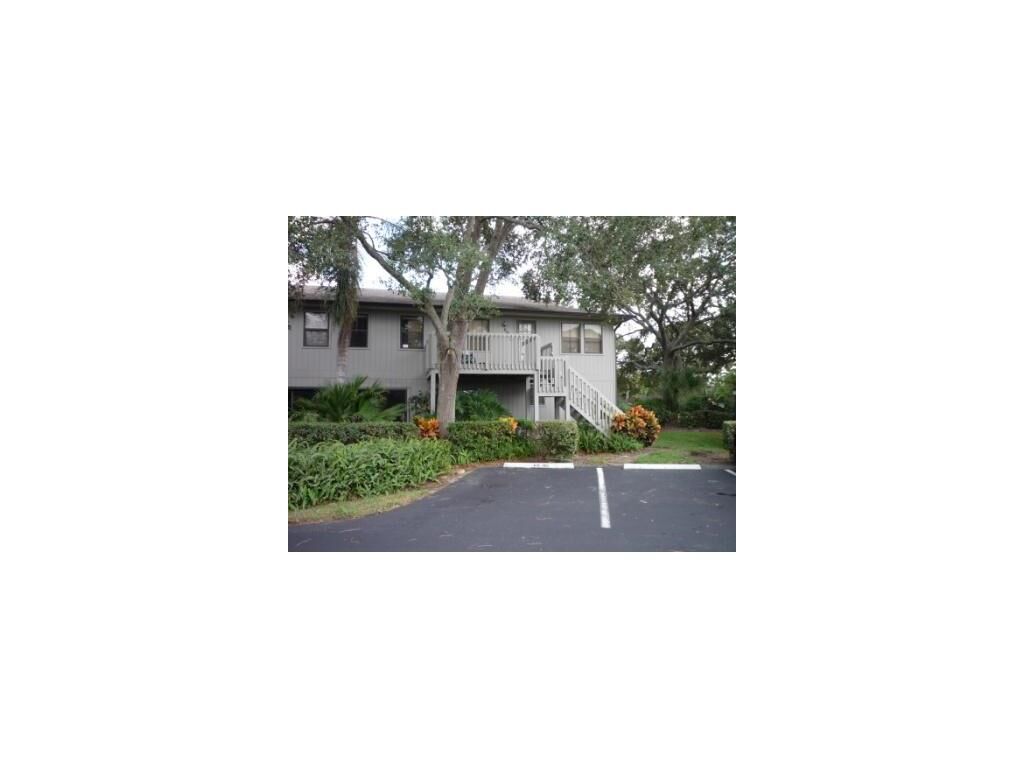 Property Photo:  690 Timber Ridge Trail SW 201  FL 32962 
