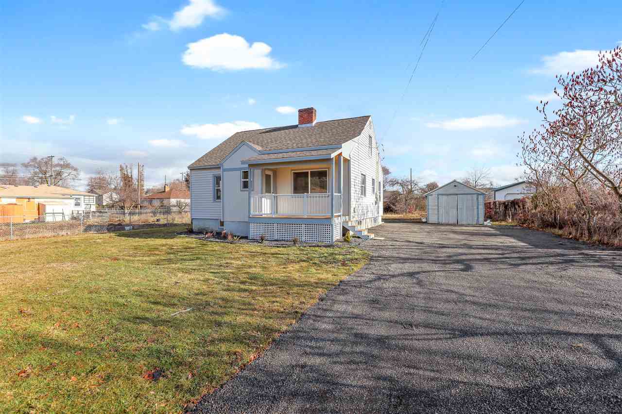 Property Photo:  1506 N Herald Rd  WA 99206-3983 