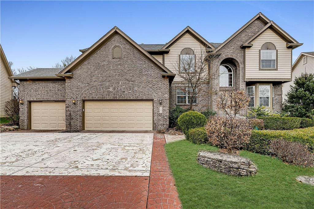 Property Photo: 11391 Bayhill Way IN 46236