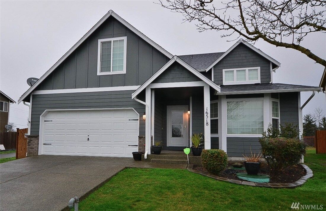 Property Photo: 16518 Rainier View Drive SE WA 98597